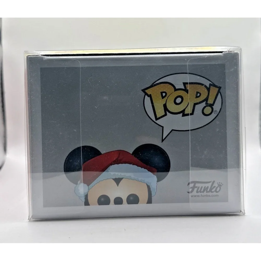 Holiday Mickey Disney 90 Years The True Original Funko Pop! #455 in Protector